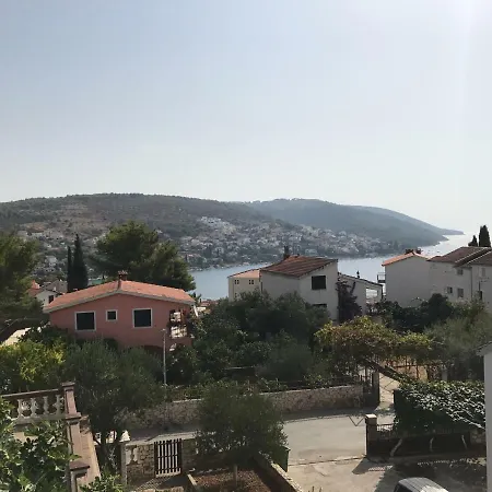 Vilma Lejlighed Trogir